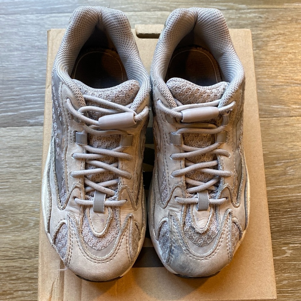 YEEZY BOOST 700 V2 KIDS STATIC Size 12.5K US